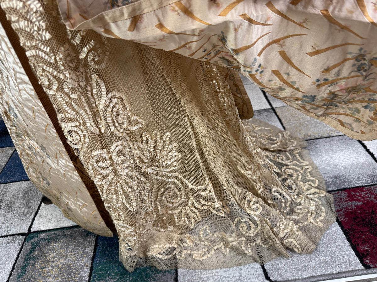 Antique Edwardian Evening Dress ca. 1908 – Painted Silk Panels & Crochet Lace Couture