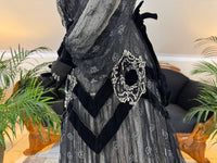 MARC WALTER Exceptional Evening Gown ca. 1904 – Parisian Couture Lace, Tulle & Velvet Masterpiece