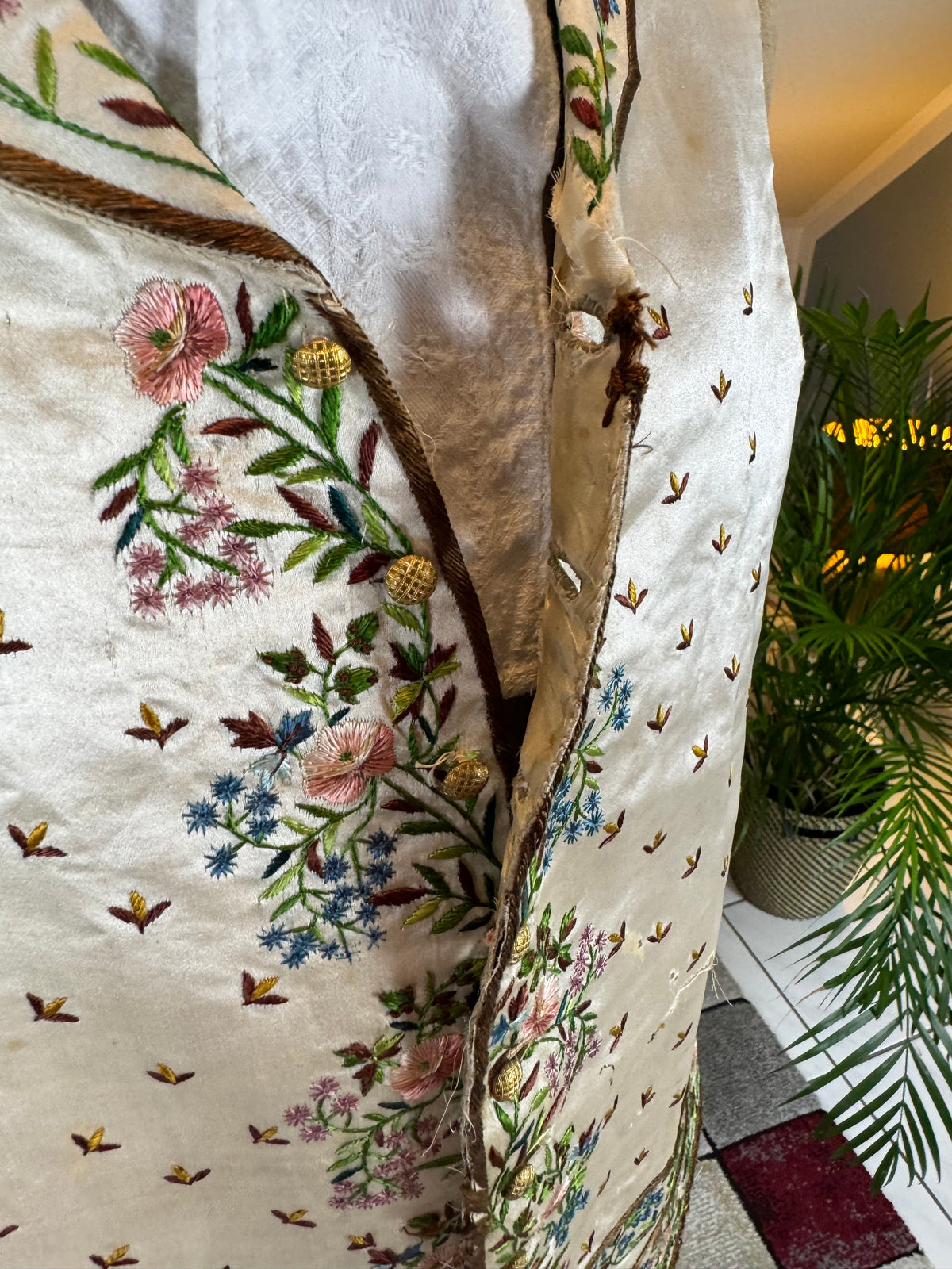 Antique Waistcoat & Blue Silk Knee‑Length Trousers, ca. 1790 – Embroidered Floral Menswear Ensemble
