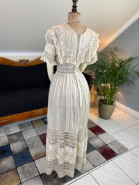 Antique Edwardian Tea Dress, America, ca. 1906