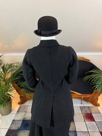 LEGG & MILLARD Antique Riding Ensemble, England, ca. 1904