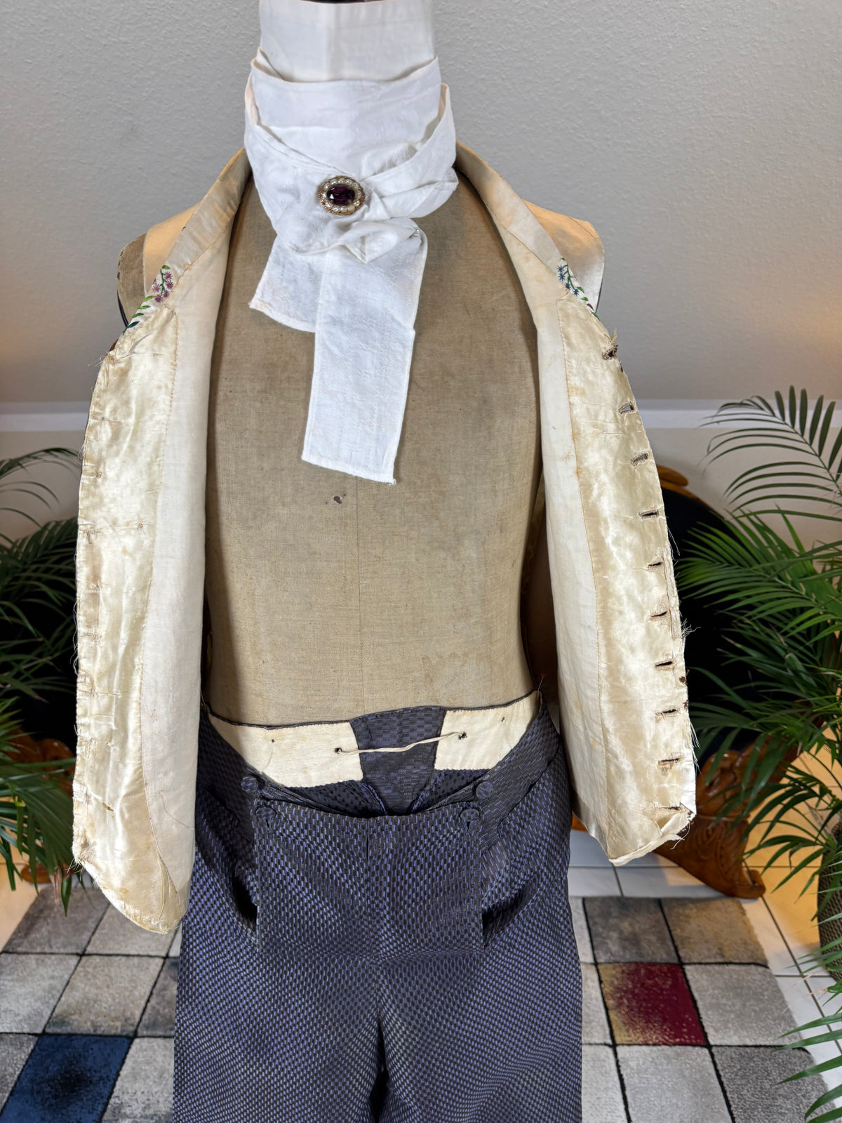 Antique Waistcoat & Blue Silk Knee‑Length Trousers, ca. 1790 – Embroidered Floral Menswear Ensemble