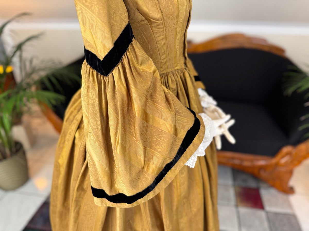 Antique Victorian Day Dress, ca. 1858