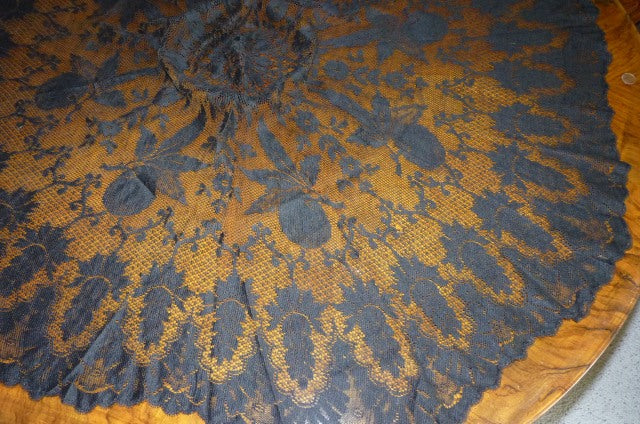 Antique Lace Parasol Cover, ca. 1910