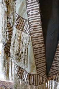Robe cape à tournure, vers 1870