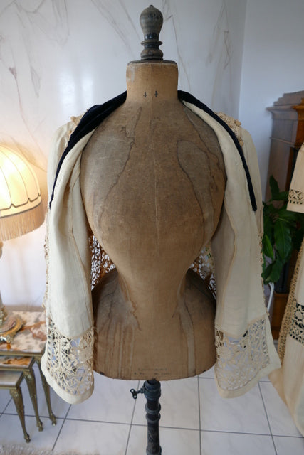 Elegant Walking Ensemble, ca. 1906