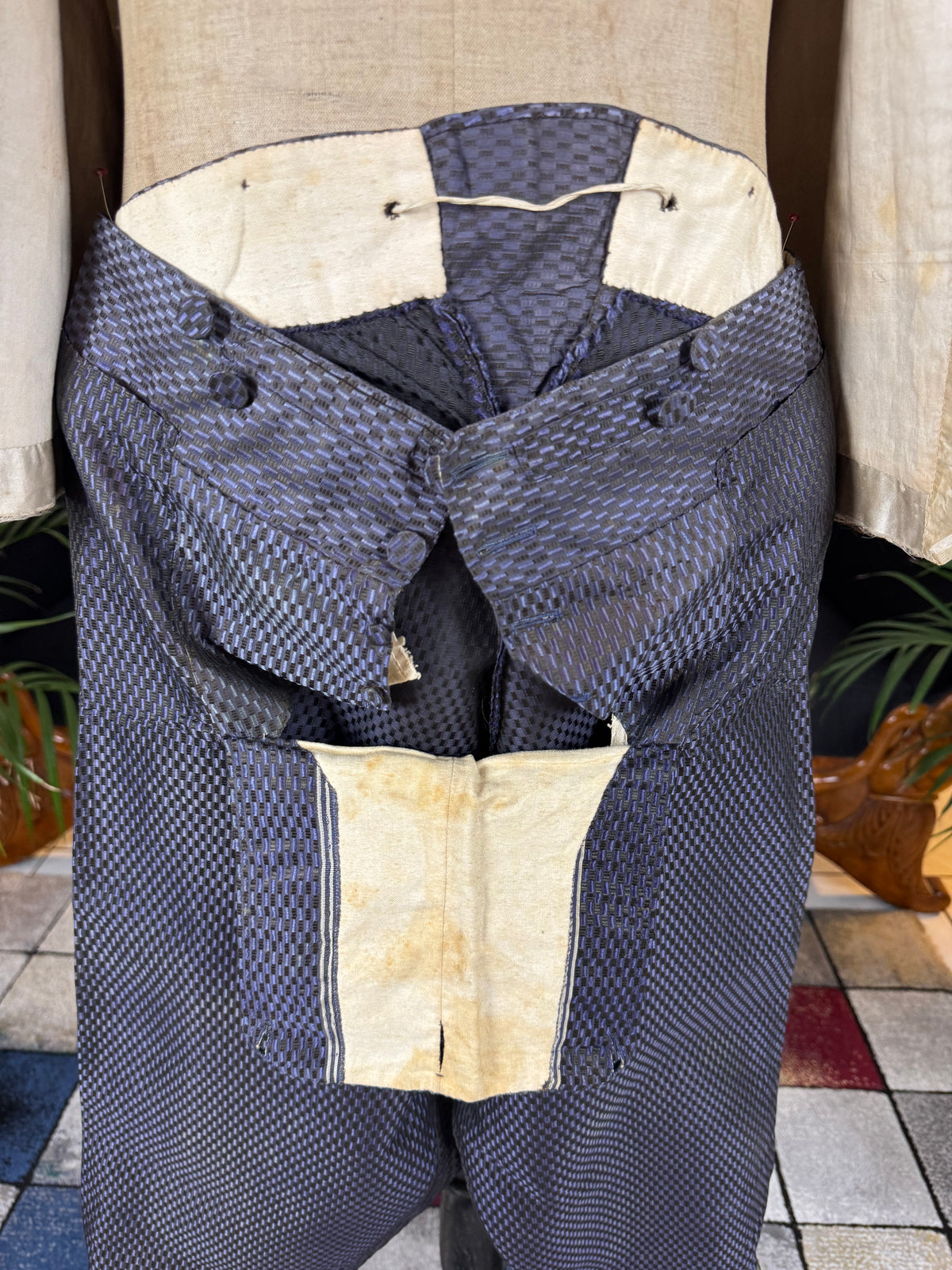 Antique Waistcoat & Blue Silk Knee‑Length Trousers, ca. 1790 – Embroidered Floral Menswear Ensemble