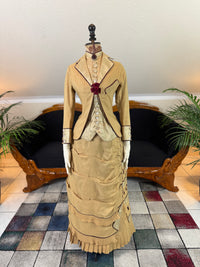 Robe de visite antique de style princesse, vers 1878