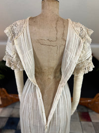 Antique Edwardian Tea Dress, America, ca. 1906