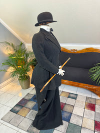 LEGG & MILLARD Antique Riding Ensemble, England, ca. 1904