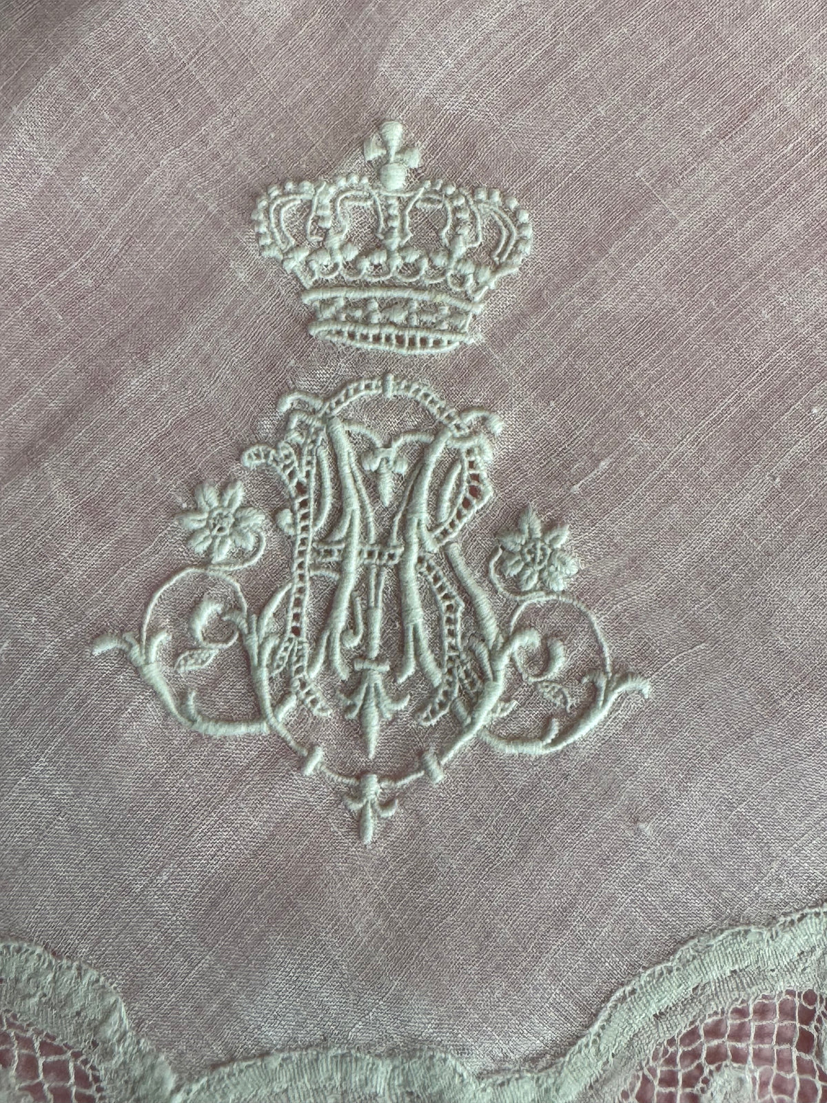 ROYAL Antique Pair of Lace Handkerchiefs with Tuscany–Württemberg Double Coat of Arms from the Wedding Trousseau of Archduchess Maria Immakulata, c. 1900