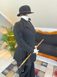 LEGG & MILLARD Antique Riding Ensemble, England, ca. 1904
