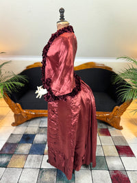 Ensemble de visite victorien antique, vers 1883