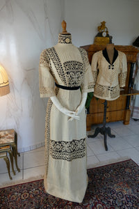 Elegant Walking Ensemble, ca. 1906