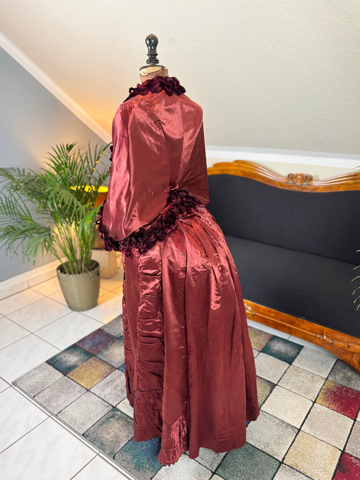 Ensemble de visite victorien antique, vers 1883