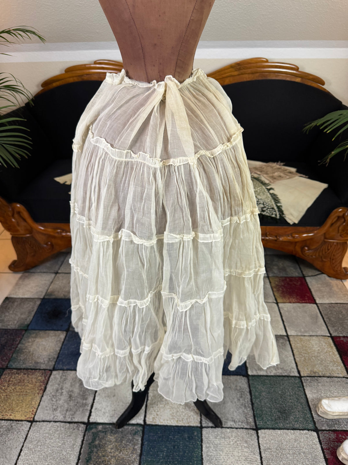 A Lady’s Legacy: Regency-to-Romantic Garments of Mary Newhall, England, ca. 1828