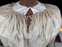 Robe rococo ivoire à la Française et jupon, ca. 1765