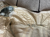 Robe du soir Empire en challis et satin bleu, vers 1815