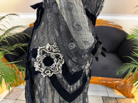 MARC WALTER Exceptional Evening Gown ca. 1904 – Parisian Couture Lace, Tulle & Velvet Masterpiece