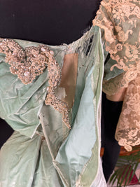 Antique ROUFF Paris Green Velvet Evening Dress – Victorian Couture ca. 1898