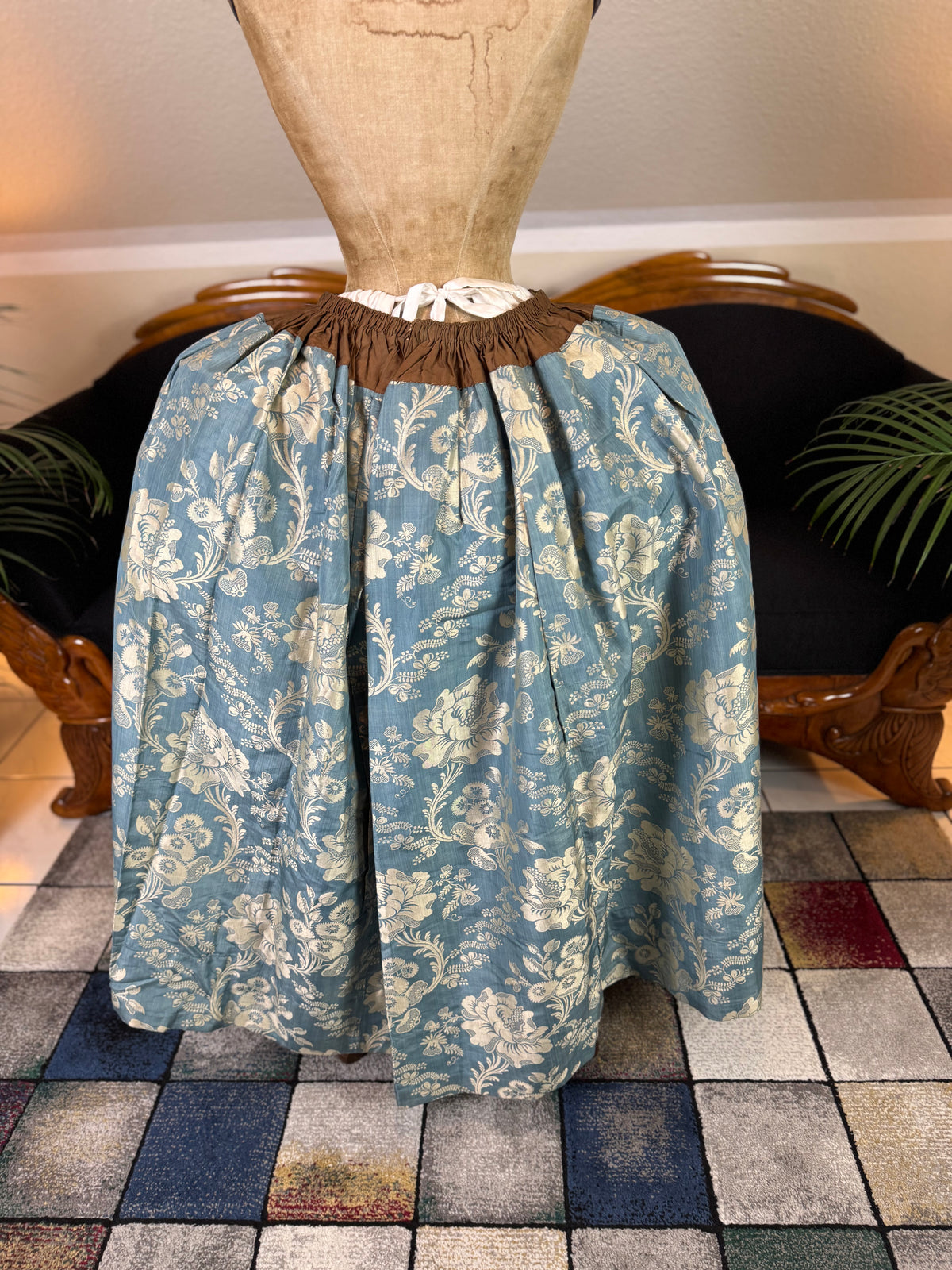 Robe à la Française in blue and cream silk damask – Authentic Eighteenth‑Century Gown, ca. 1770
