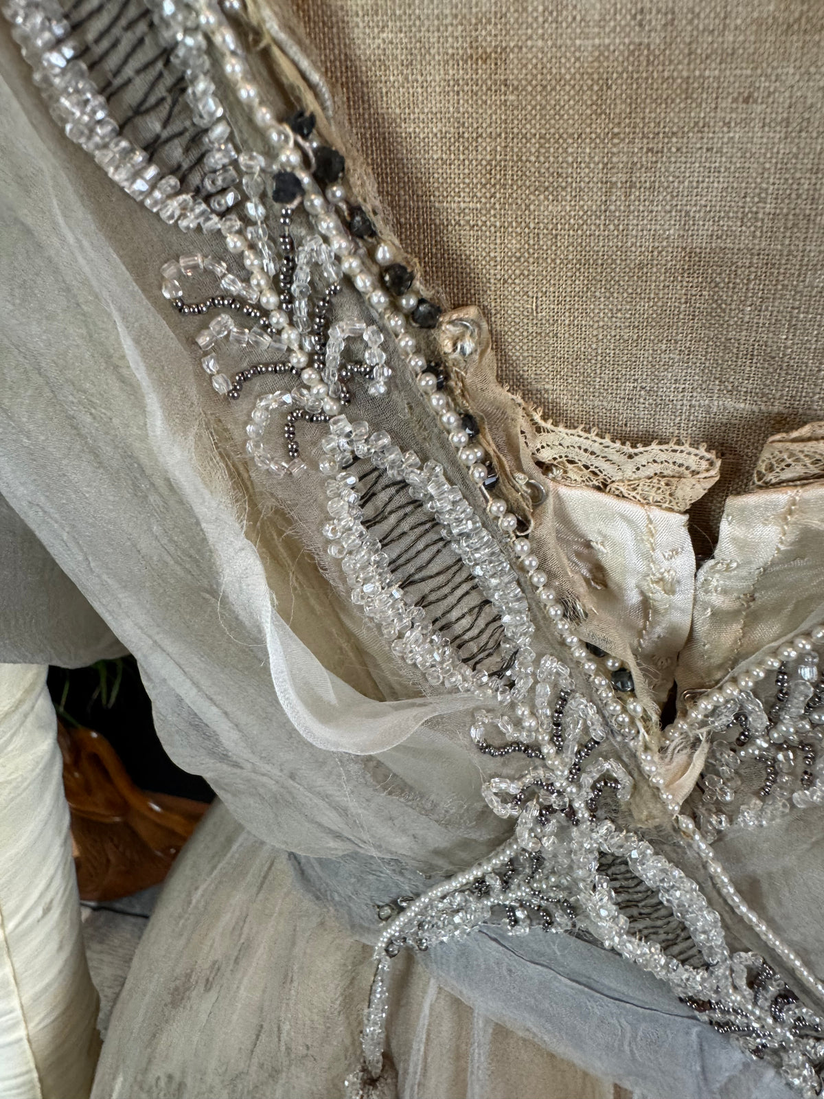 Antique GUSTAVE BEER Evening Dress – Silk Chiffon & Velvet, Paris Couture ca. 1912