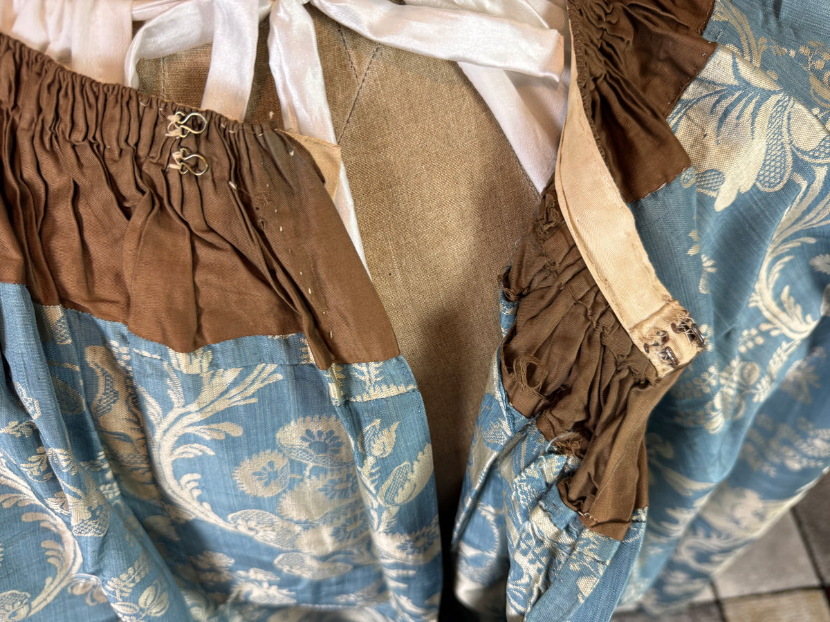 Robe à la Française in blue and cream silk damask – Authentic Eighteenth‑Century Gown, ca. 1770