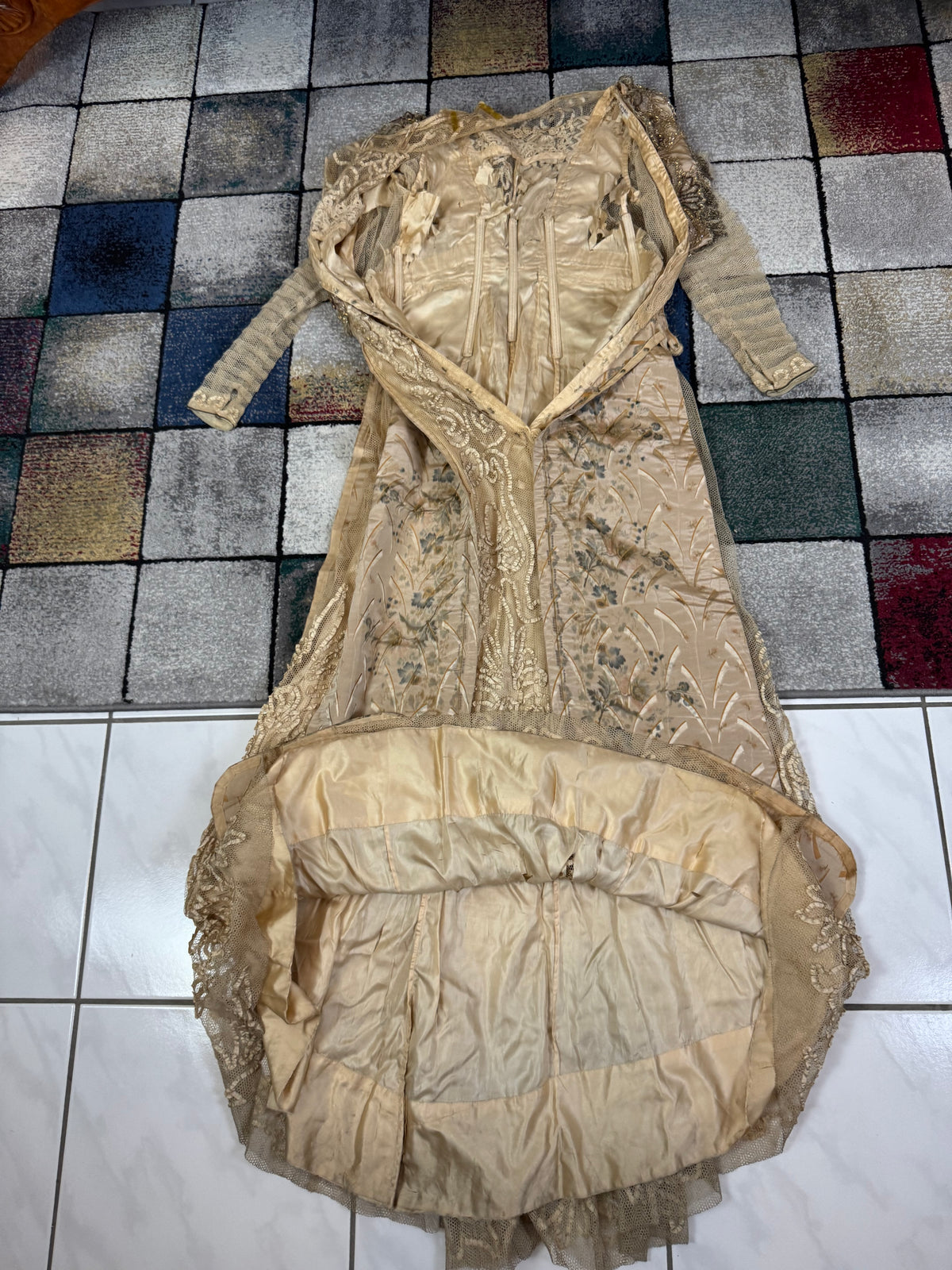 Antique Edwardian Evening Dress ca. 1908 – Painted Silk Panels & Crochet Lace Couture