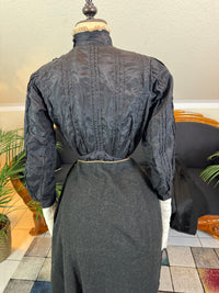 LEGG & MILLARD Antique Riding Ensemble, England, ca. 1904