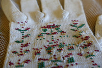 Gants Biedermeier anciens, datés de 1839