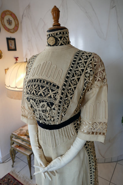 Elegant Walking Ensemble, ca. 1906