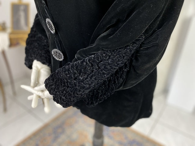 HUTZLER BROTHERS & Co. Jacket, Baltimore, ca. 1918