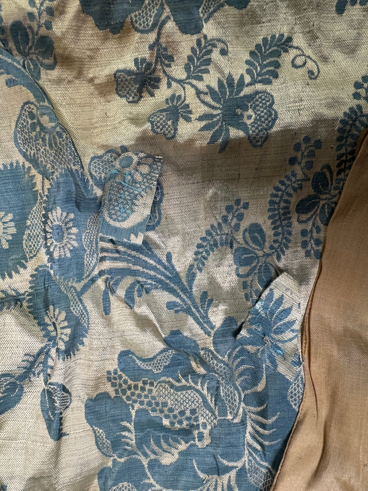 Robe à la Française in blue and cream silk damask – Authentic Eighteenth‑Century Gown, ca. 1770