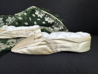 A Lady’s Legacy: Regency-to-Romantic Garments of Mary Newhall, England, ca. 1828