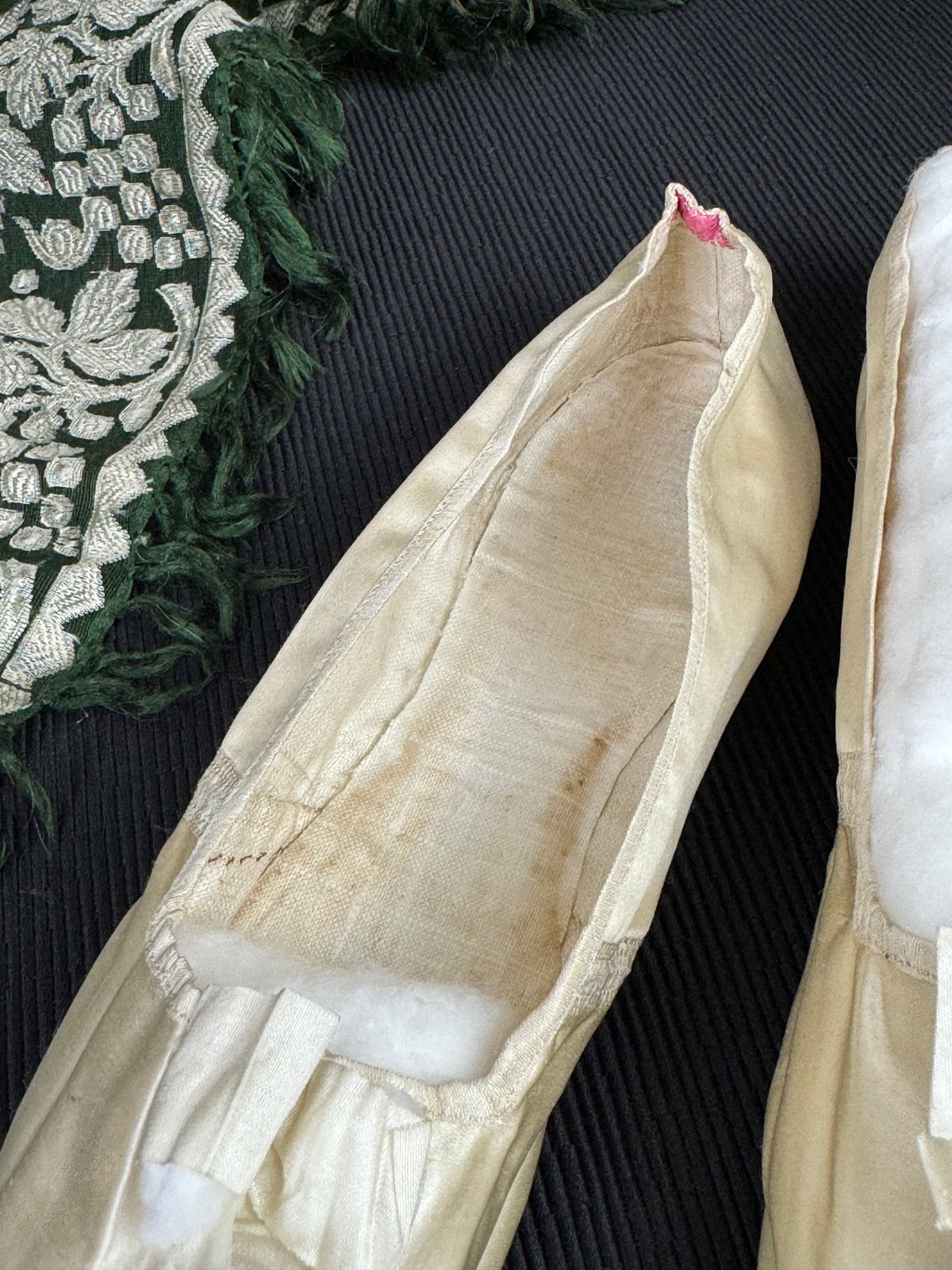 A Lady’s Legacy: Regency-to-Romantic Garments of Mary Newhall, England, ca. 1828