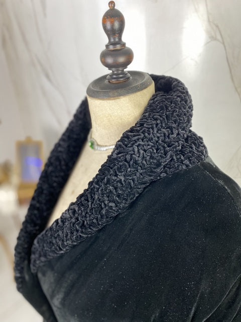 HUTZLER BROTHERS & Co. Jacket, Baltimore, ca. 1918