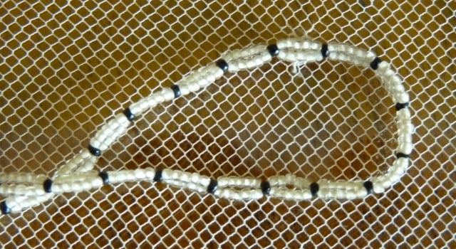 Antikes Perlenhalsband mit Anhänger, 1920er