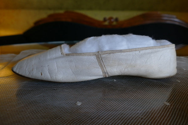 HURREL Slip-on Shoes, Cincinnati, ca. 1840-1860