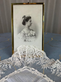 ROYAL Lace Handkerchief with a coat of arms from Austria-Tuscany, ca. 1860