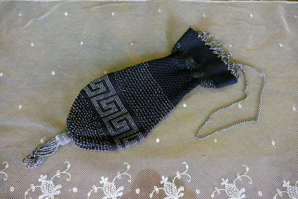 Black Pearl Purse, ca. 1890