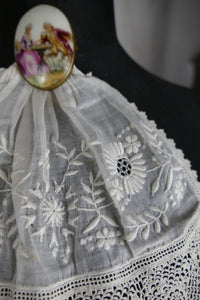 Jabot, ca. 1910