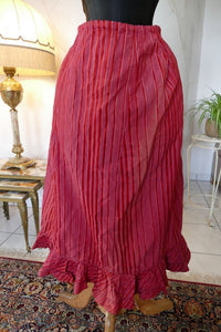 Red Petticoat, France, ca. 1900