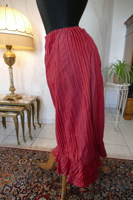 Red Petticoat, France, ca. 1900