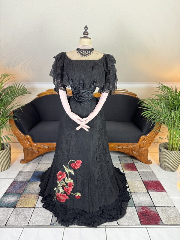 R.A. HIGGINS "Poppy Flower Dress", Pittsburgh, ca. 1896
