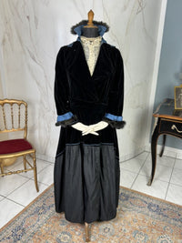 Velvet Coat, America, ca. 1915