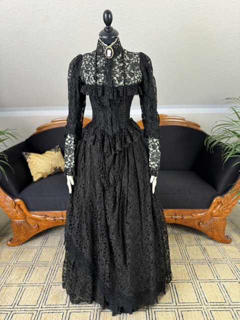 antique day dress 1894
