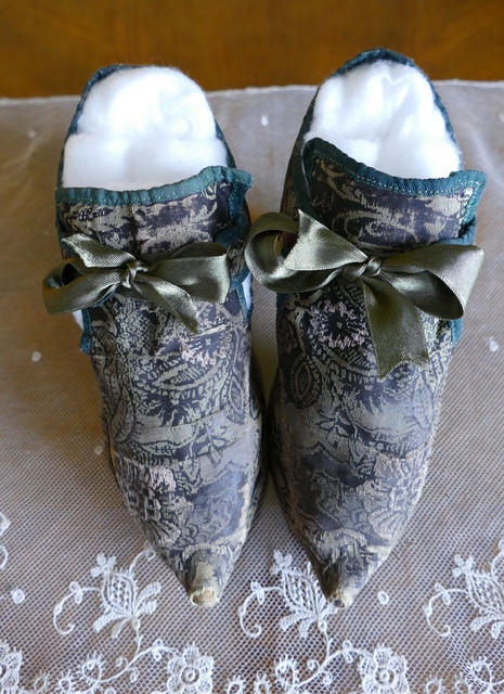 French Baroque Shoes 